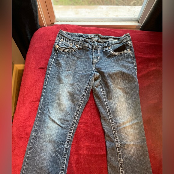 Jeans - Picture 3 of 5